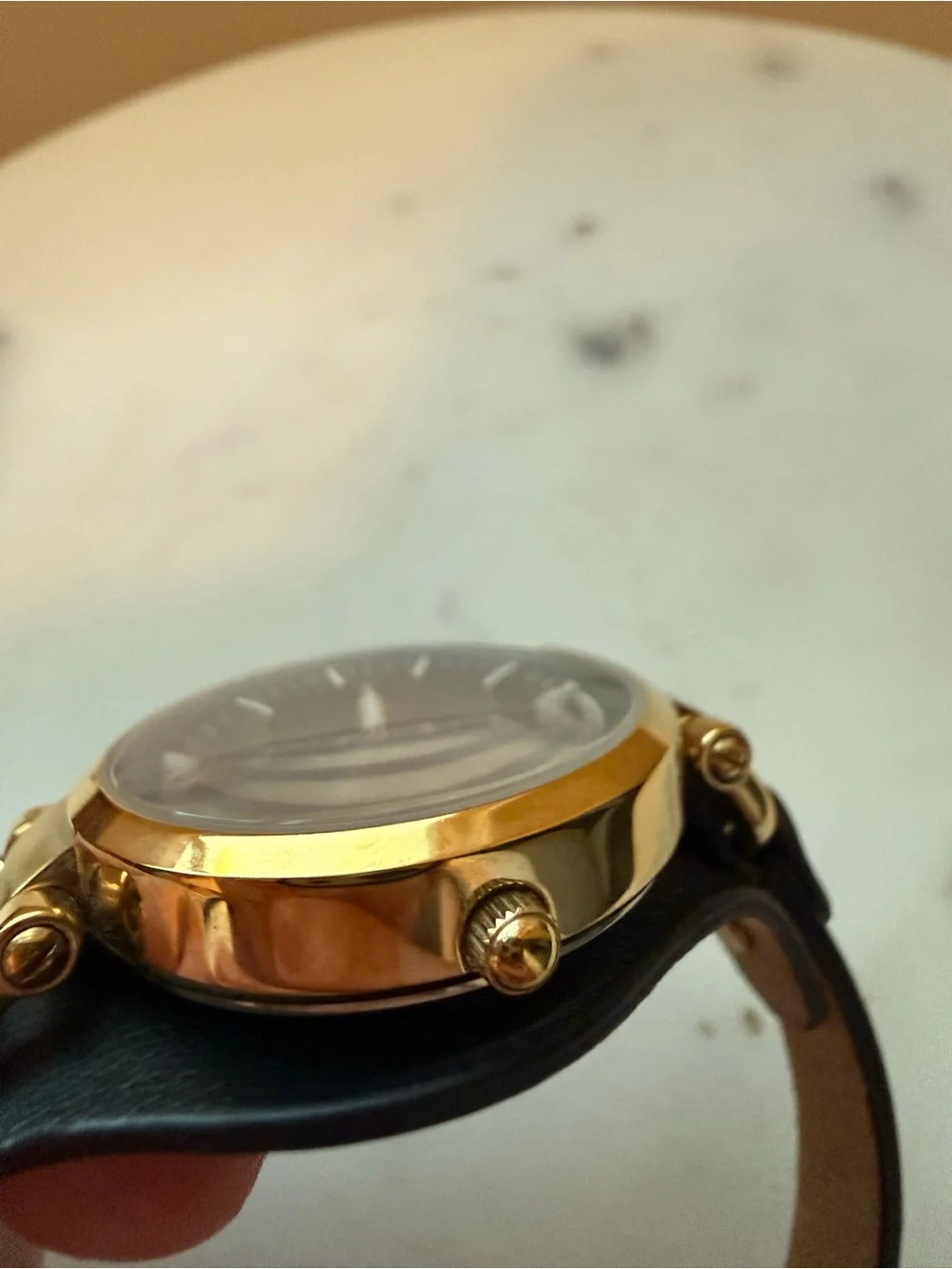 Fossil classic women